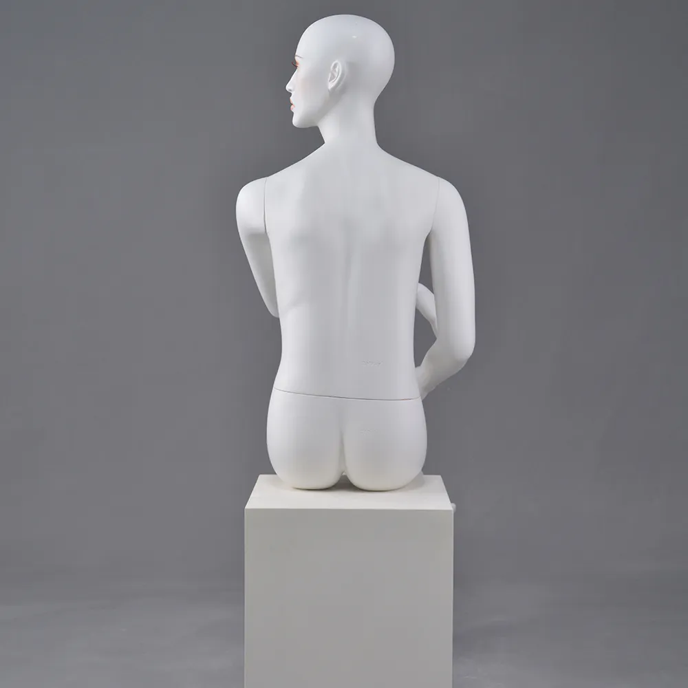 Dior-6 Wholesale Euro fashion female sitting posing mannequin for window display