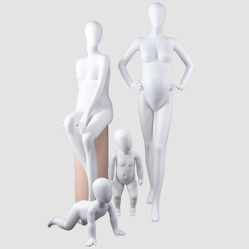 AEF-YWM5 Maria Pregnant Full-body